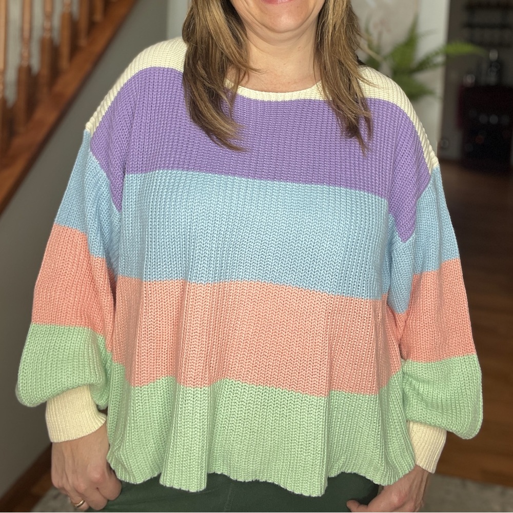 Fantastic Fawn Brand new Colorful Striped Women's Sweater